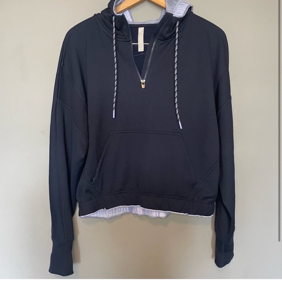 Athleta Tops - Athleta Half Zip Hoodie